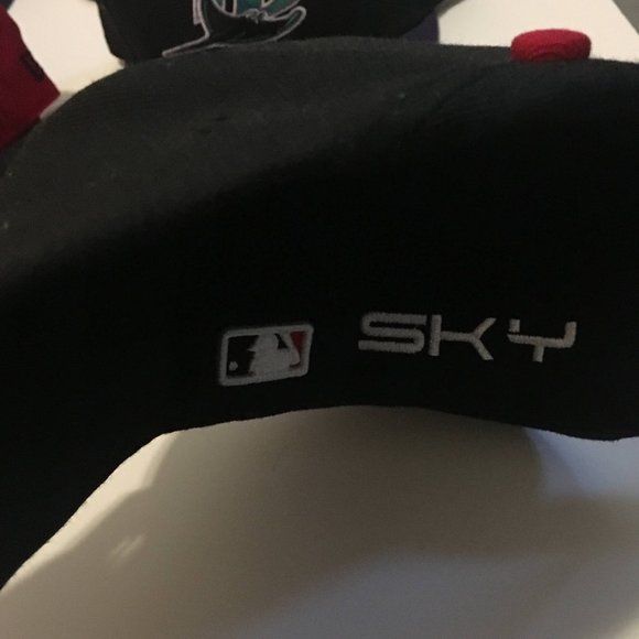 3 for $45 Fitted Wool Hat - Picture 4 of 4